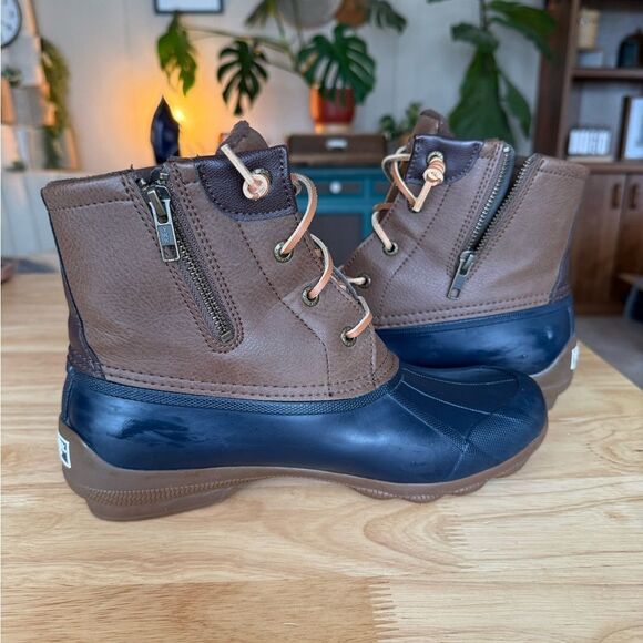 EUC Sperry Duck Boots - Size 8 Women’s - Picture 7 of 7